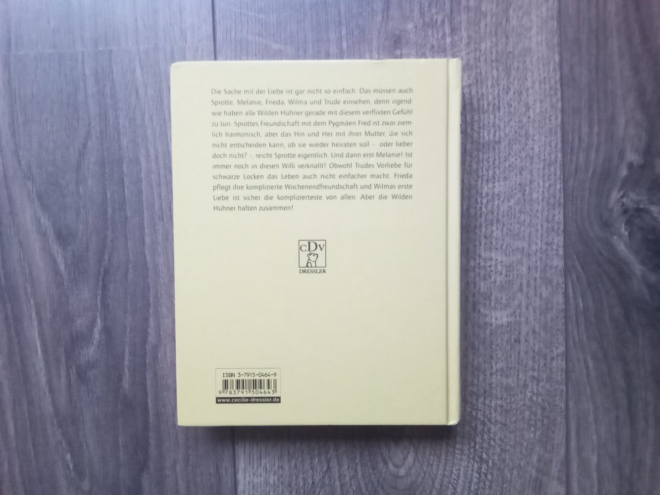 Die wilden Hühner und die Liebe Cornelia Funke Buch Dressler