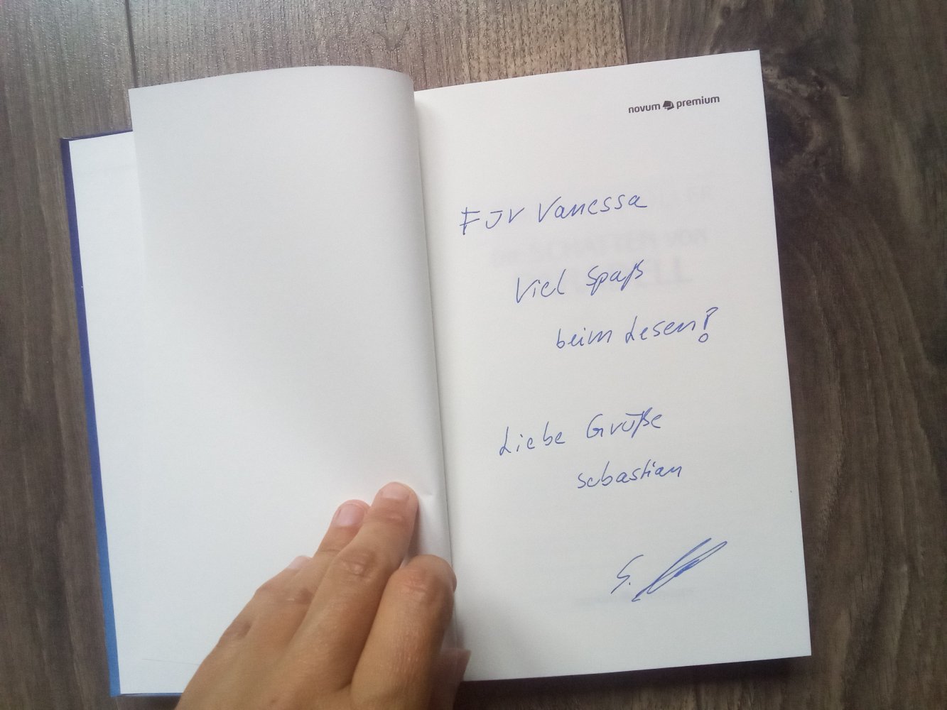 Die Schatten von Paradell Sebastian Müller Novum Buch Fantasy