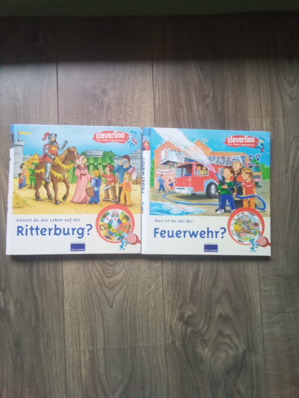 2x Cleverlino Feuerwehr Ritterburg Sachbuch Kinder ab 5 
