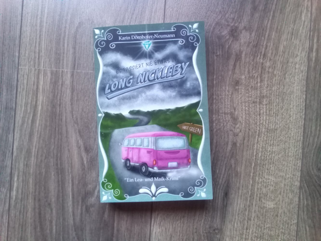 2x Krimi aber dann kam Maik es passiert nie etwas in Long Nickelby