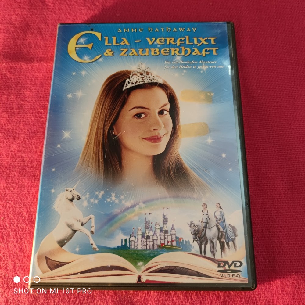 Ella -  Verflixt und Zauberhaft