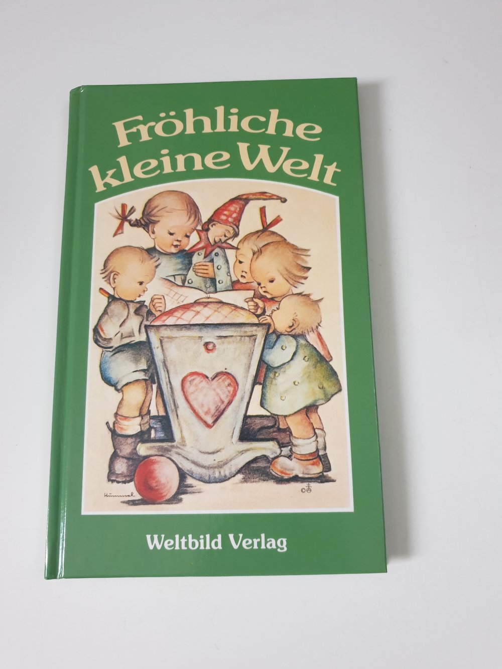 Fröhliche kleine Welt 
