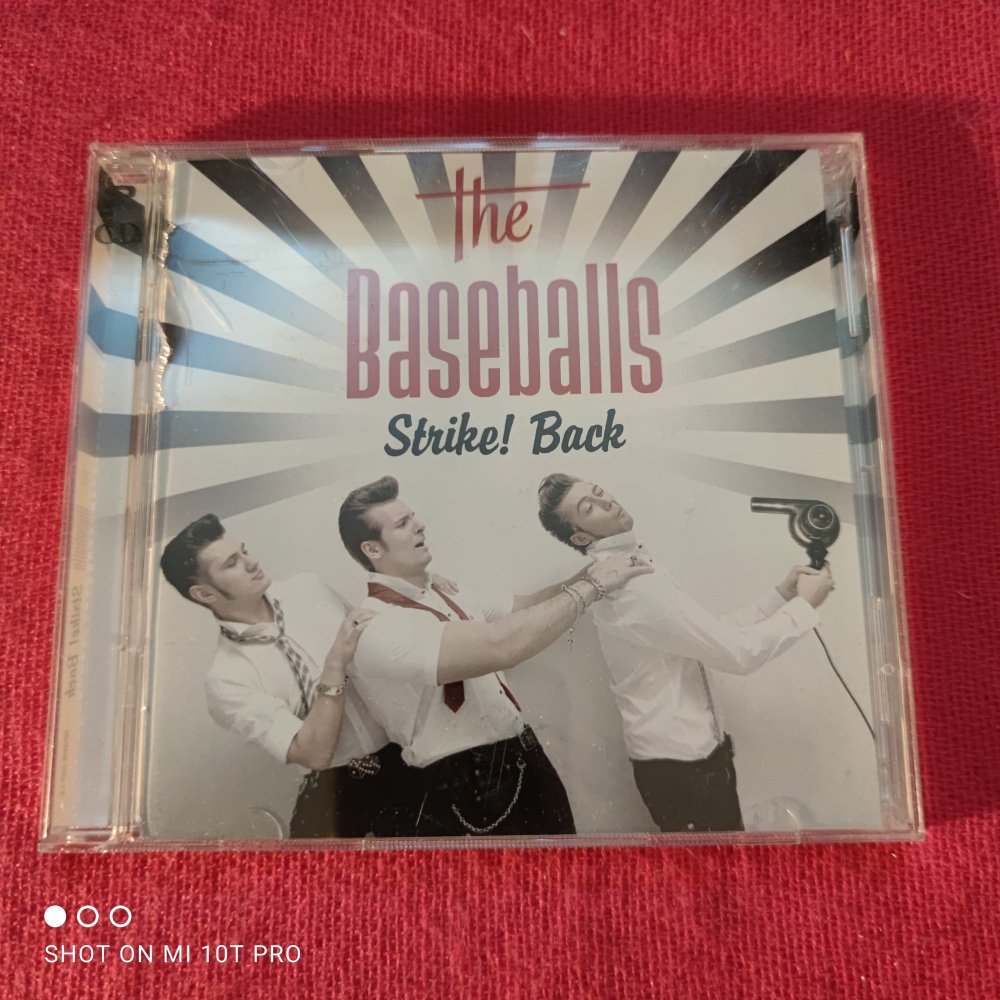 The Baseballs - Strike  Back