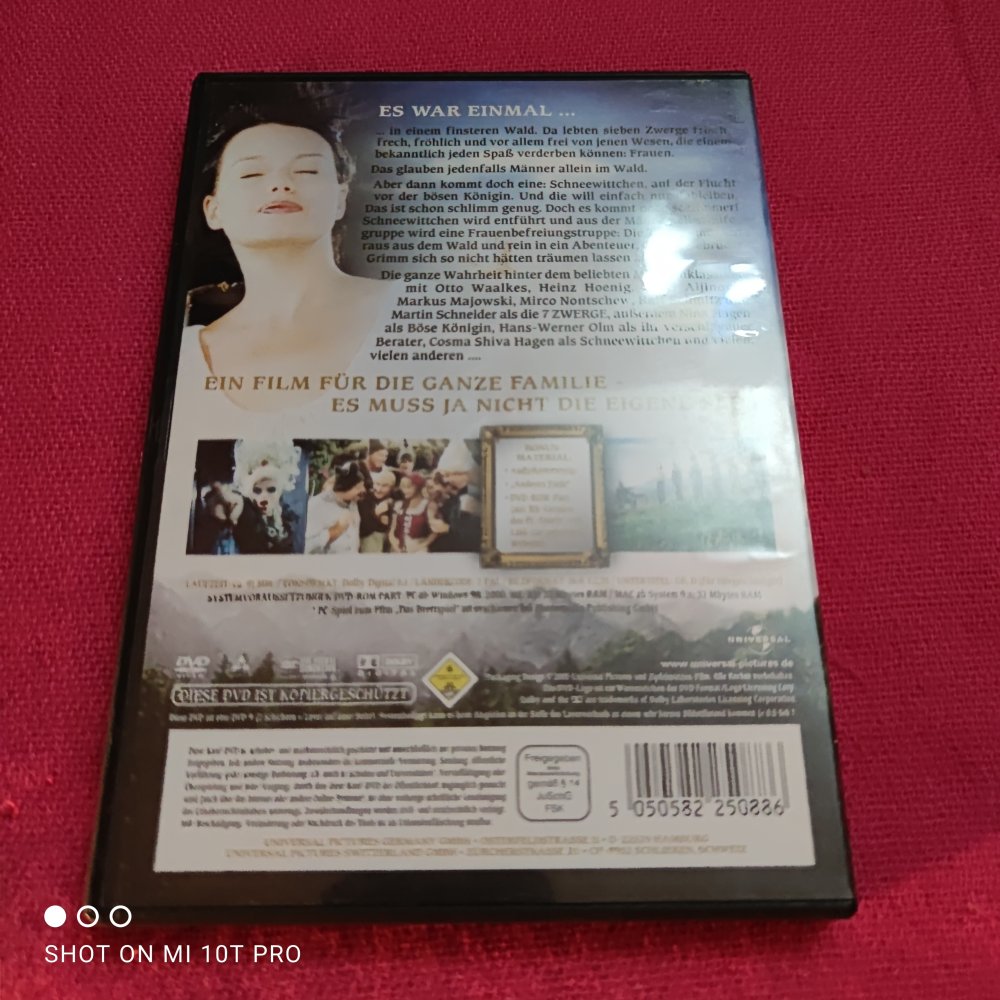 7 Zwerge -  Männer allein im Wald