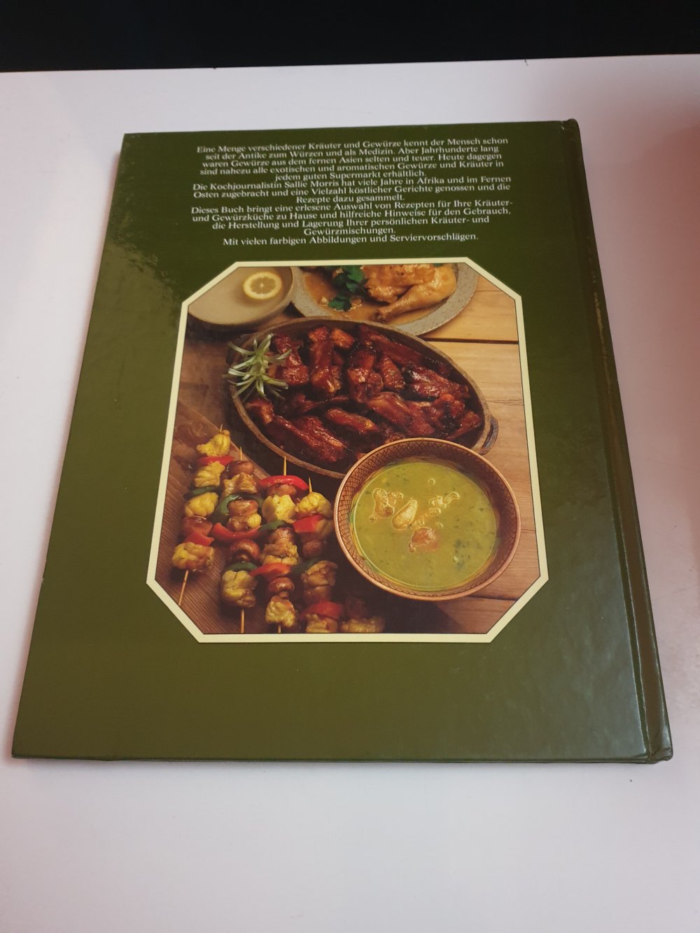 Feine Küche mit Kräutern und Gewürzen - Sallie Morris