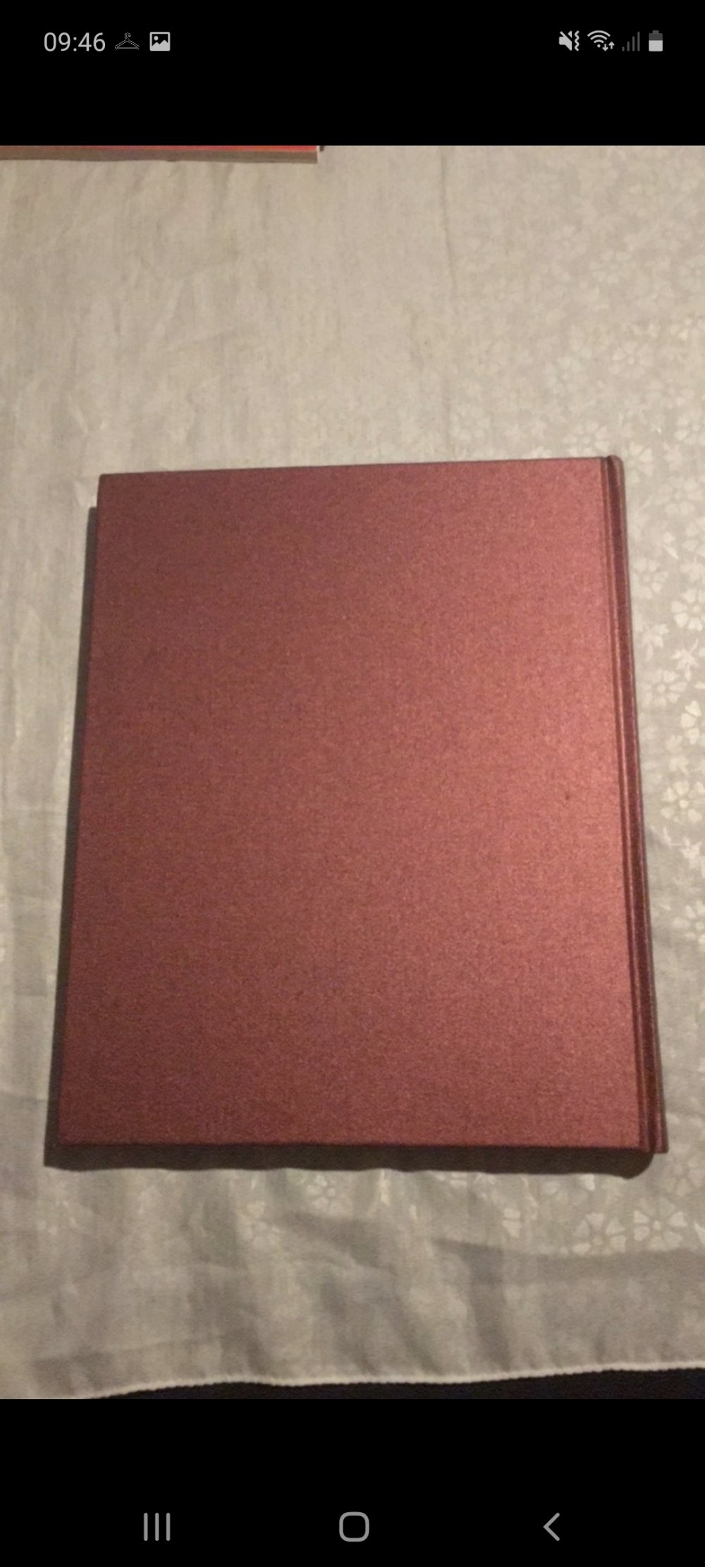 Ein wunderschönes Buch,  Chroniken 