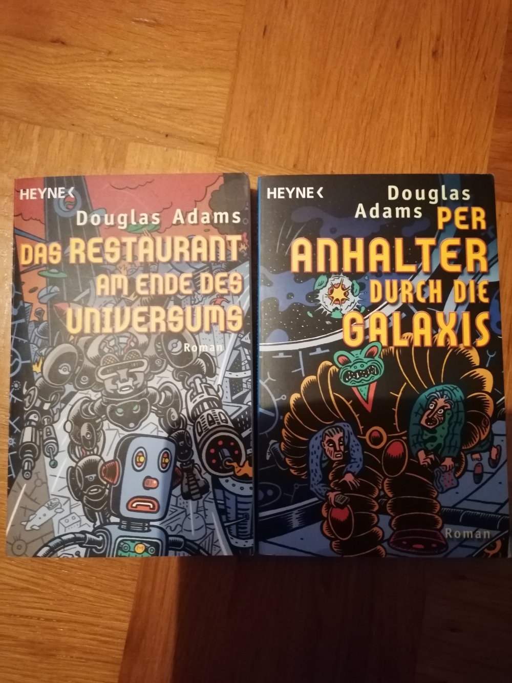 Per Anhalter durch die Galaxis + das Restaurant am Ende des Universums