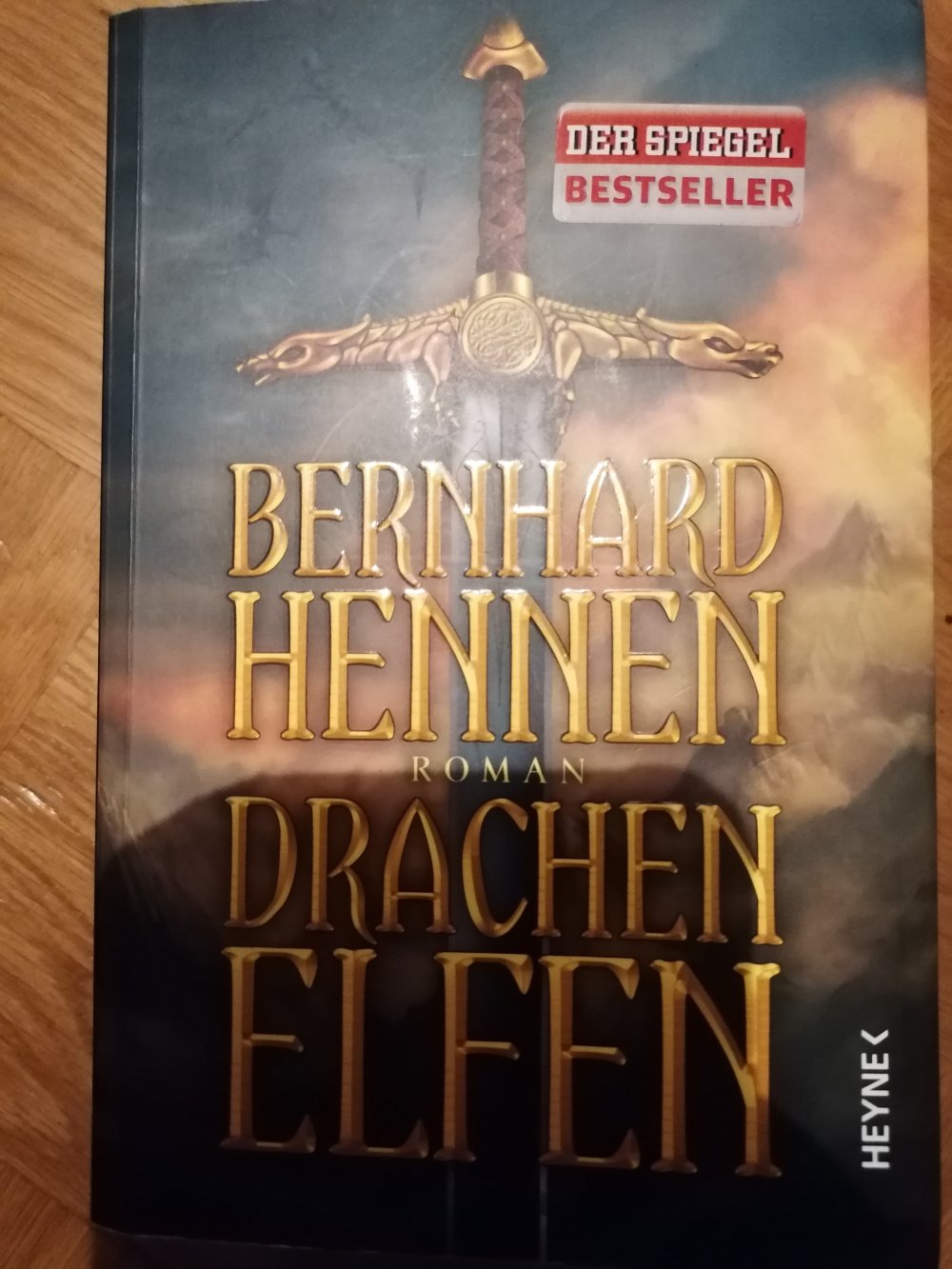 Drachenelfen Bernhard Hennen
