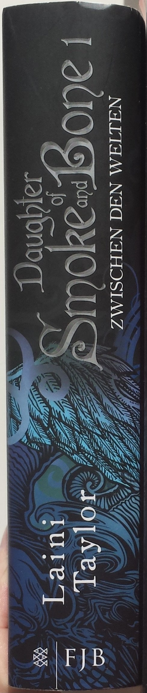 Daughter of smoke and bone deutsch Fantasy-Roman Laini Taylor Buch gebunden Fantasy Roman Liebe Jungendliche 