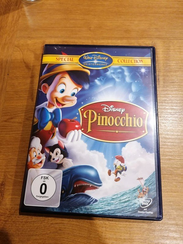 Pinocchio (Disney Classics) DVD