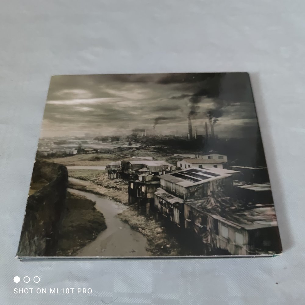 Nine Inch Nails - Year Zero