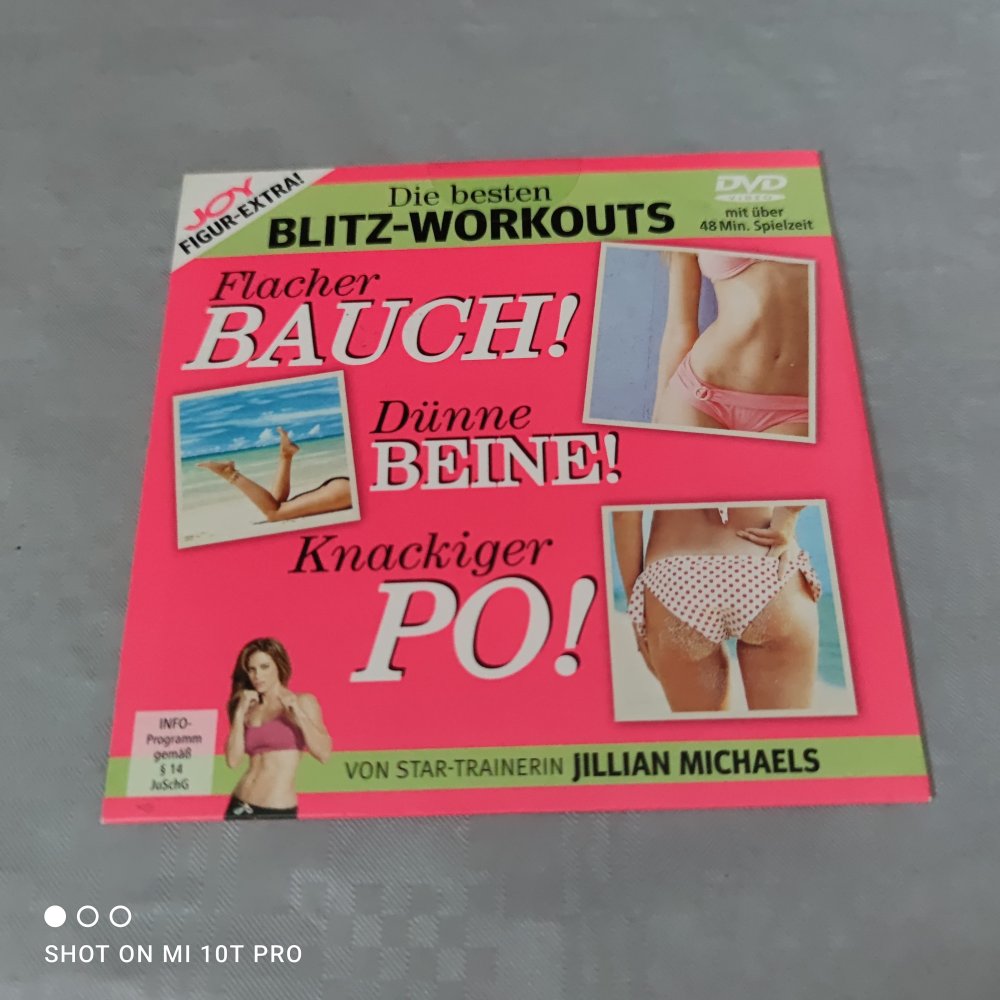 Flacher Bauch dünne Beine Knackiger Po