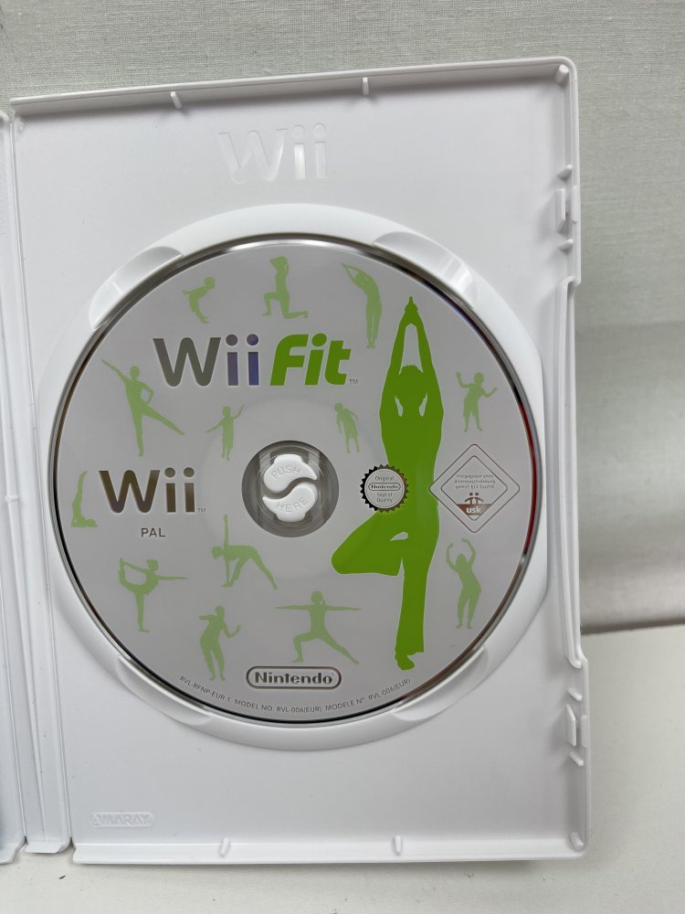 WII FIT Nitendo Spiel