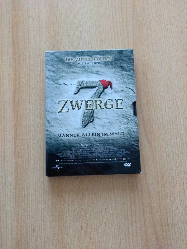 7 Zwerge Männer allein im Wald