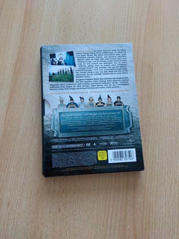 7 Zwerge Männer allein im Wald