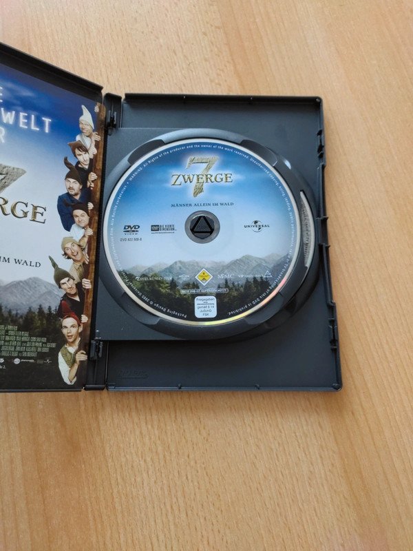 7 Zwerge Männer allein im Wald