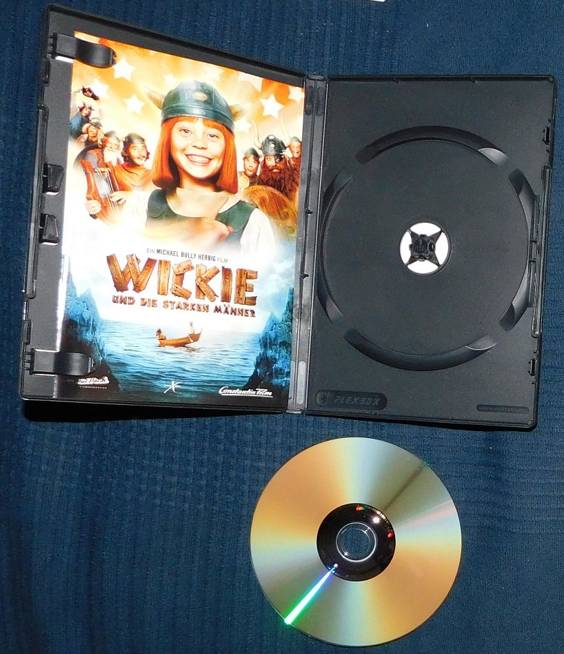 DVD Paket - Wickie und die starken Männer - Spielfilm + Original Zeichentrick-Serie Staffel 1