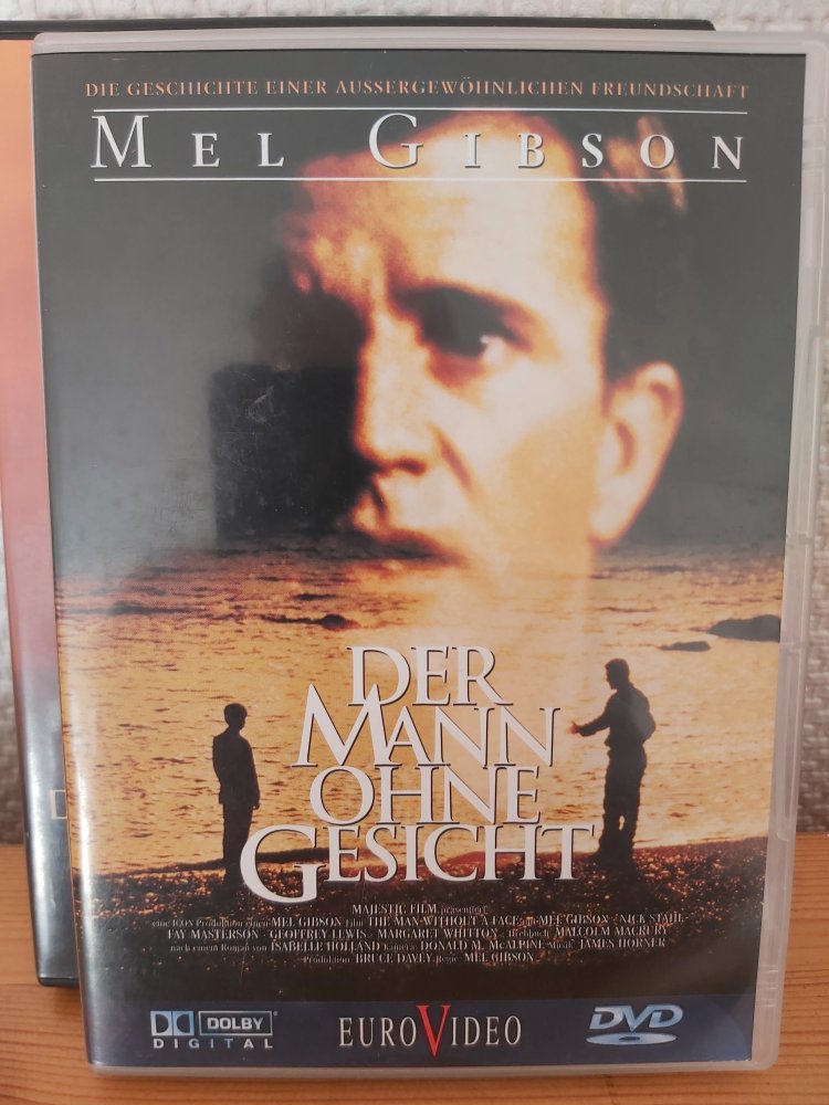 DER MANN OHNE GESICHT