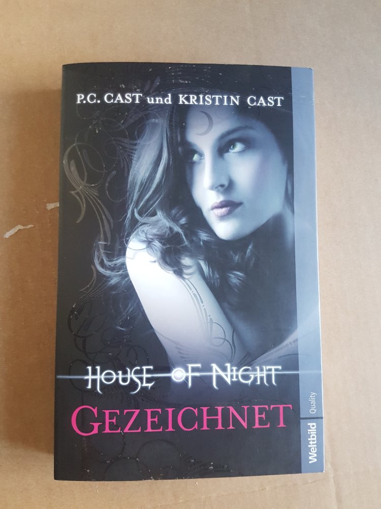 House of Night 1, 3, 4