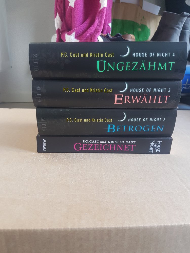 House of Night 1, 3, 4