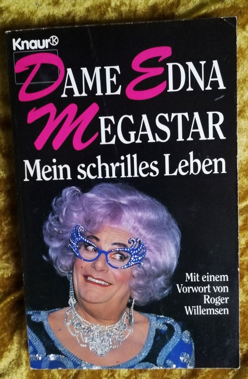 Buch Autobiographie Dame Edna Megastar Drag Transgender Mein schrilles Leben Glamour Transvestit