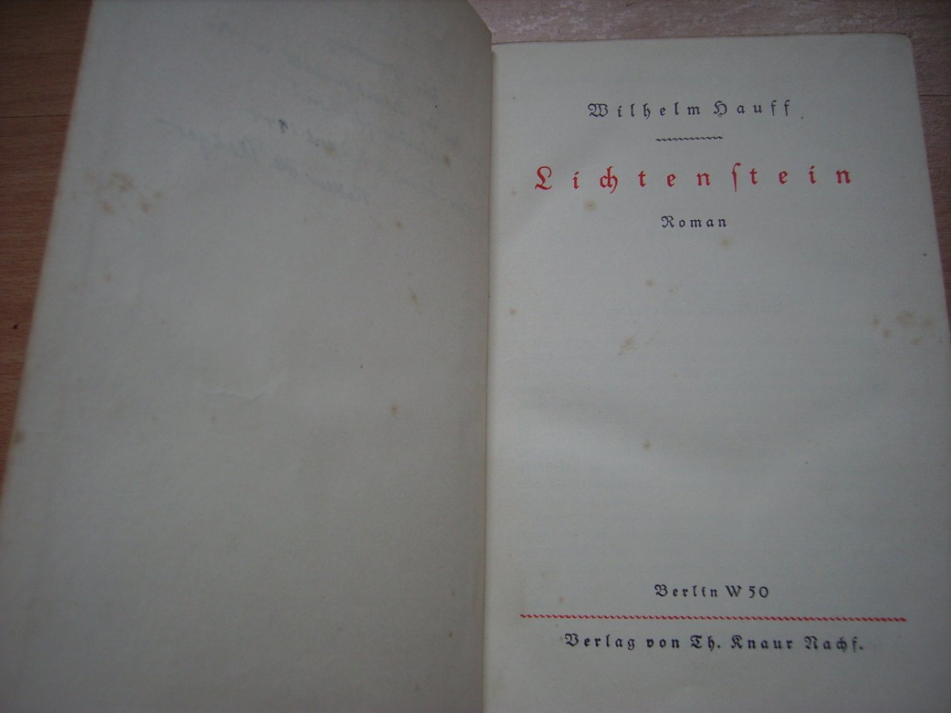 Lichtenstein - Wilhelm Hauff, antiker Roman, WWII