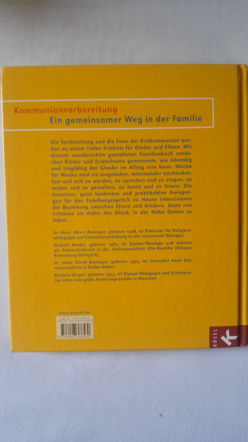 Gott mit neuen Augen sehen, Erstkommunion, Familienbuch, Religion