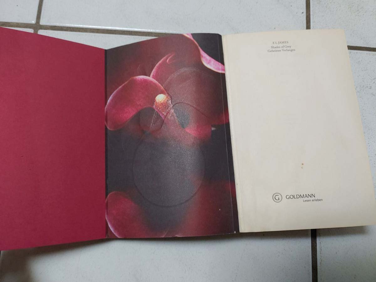 Buch shades of grey