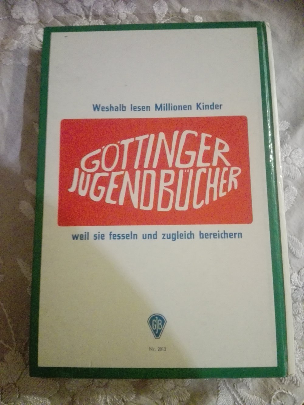 Buch. Gefahrvolle Jagd. älteres Buch