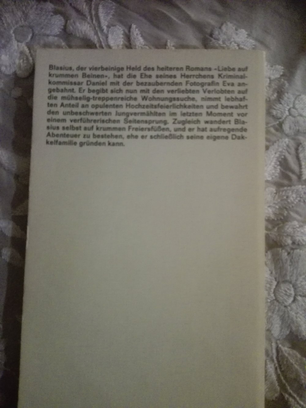 Ehe auf krummen Beinen. Roman