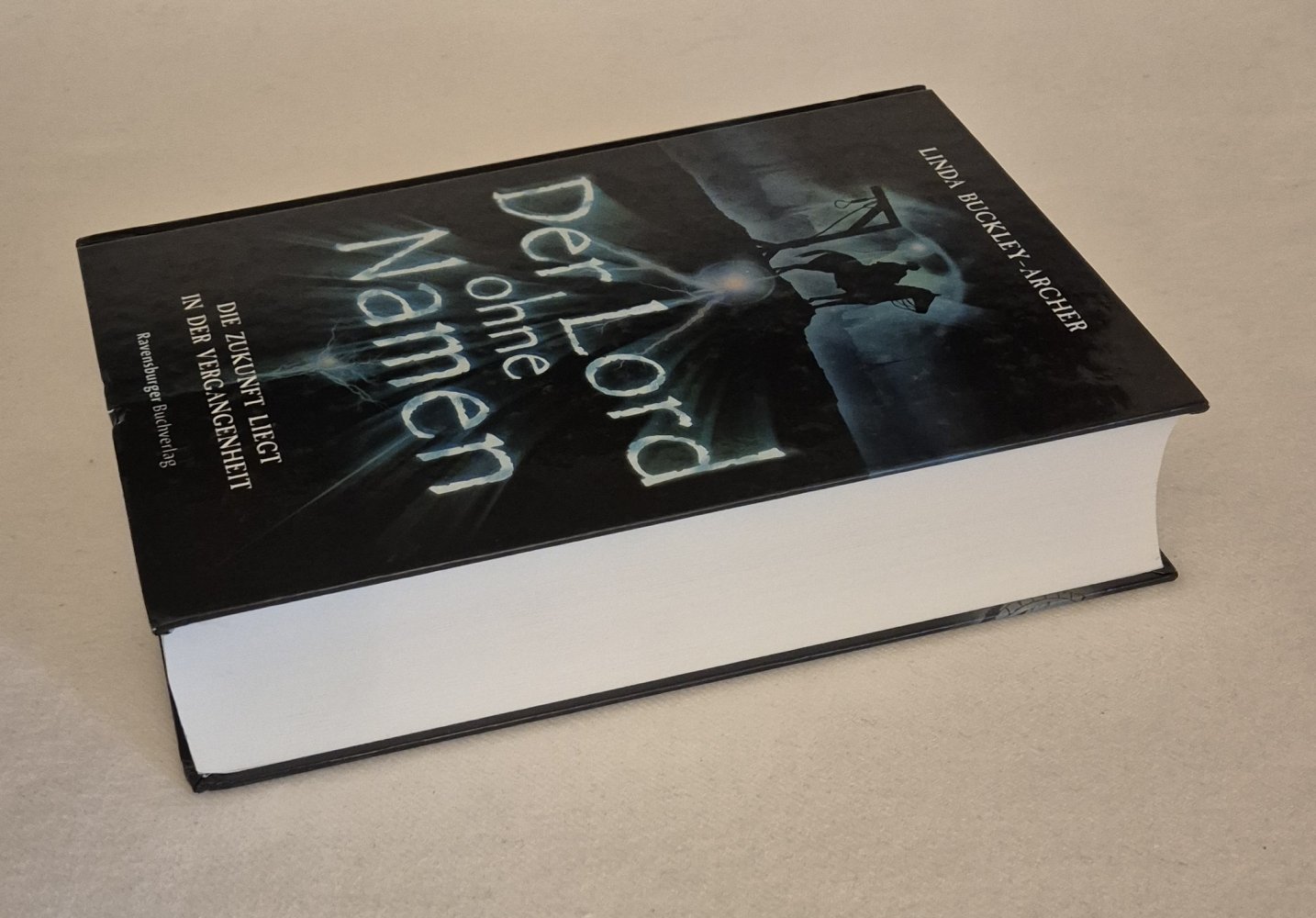 Linda Buckley-Archer 