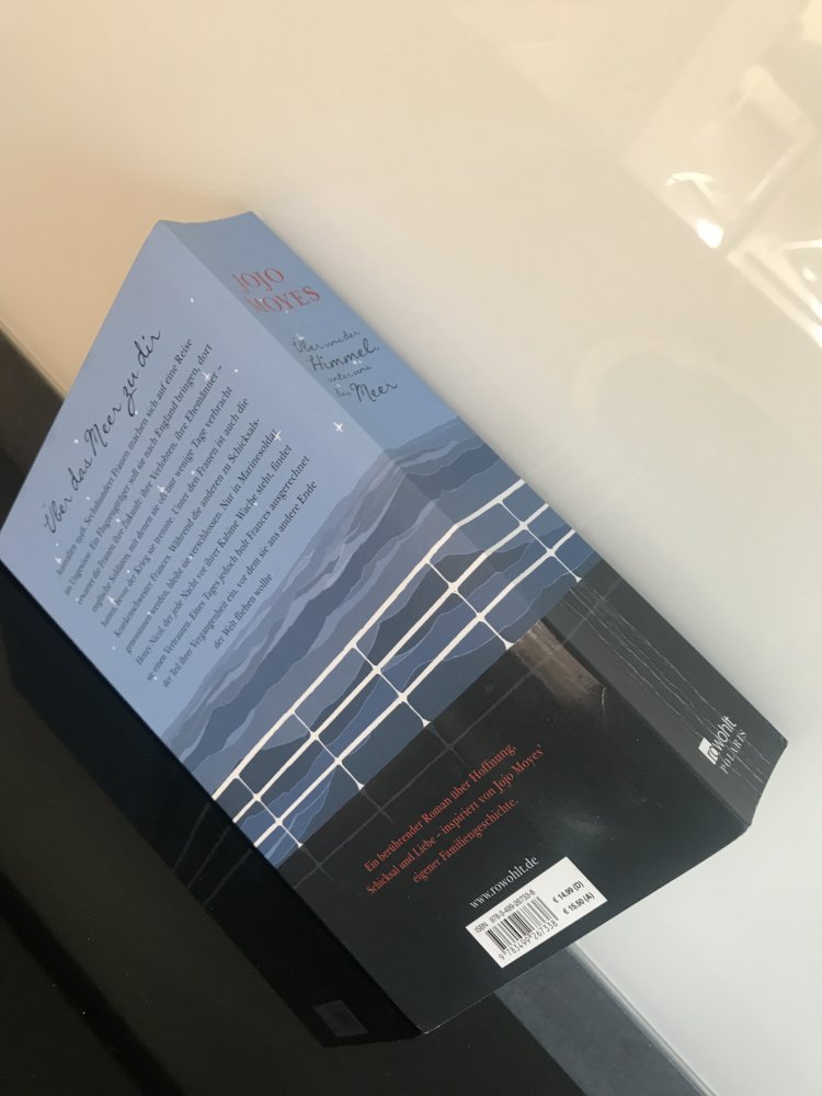 Jojo Moyes Roman Über und der Himmel unter uns das Meer Erstausgabe Taschenbuch Bestseller 