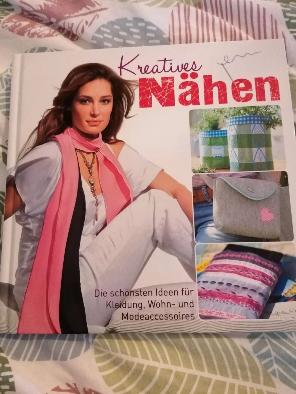 Buch kreatives Nähen Eva Maria Heller Kleidung Wohnen Mode