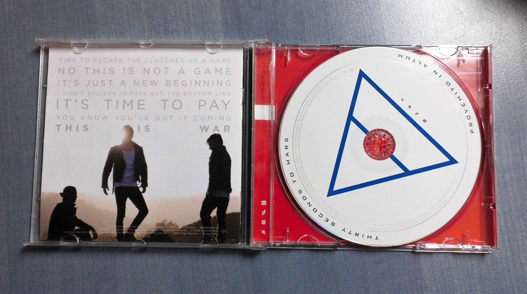 Thirty Seconds To Mars This Is War