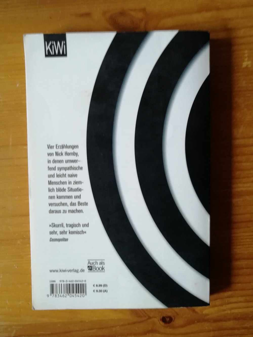 Small Country - vier Storys