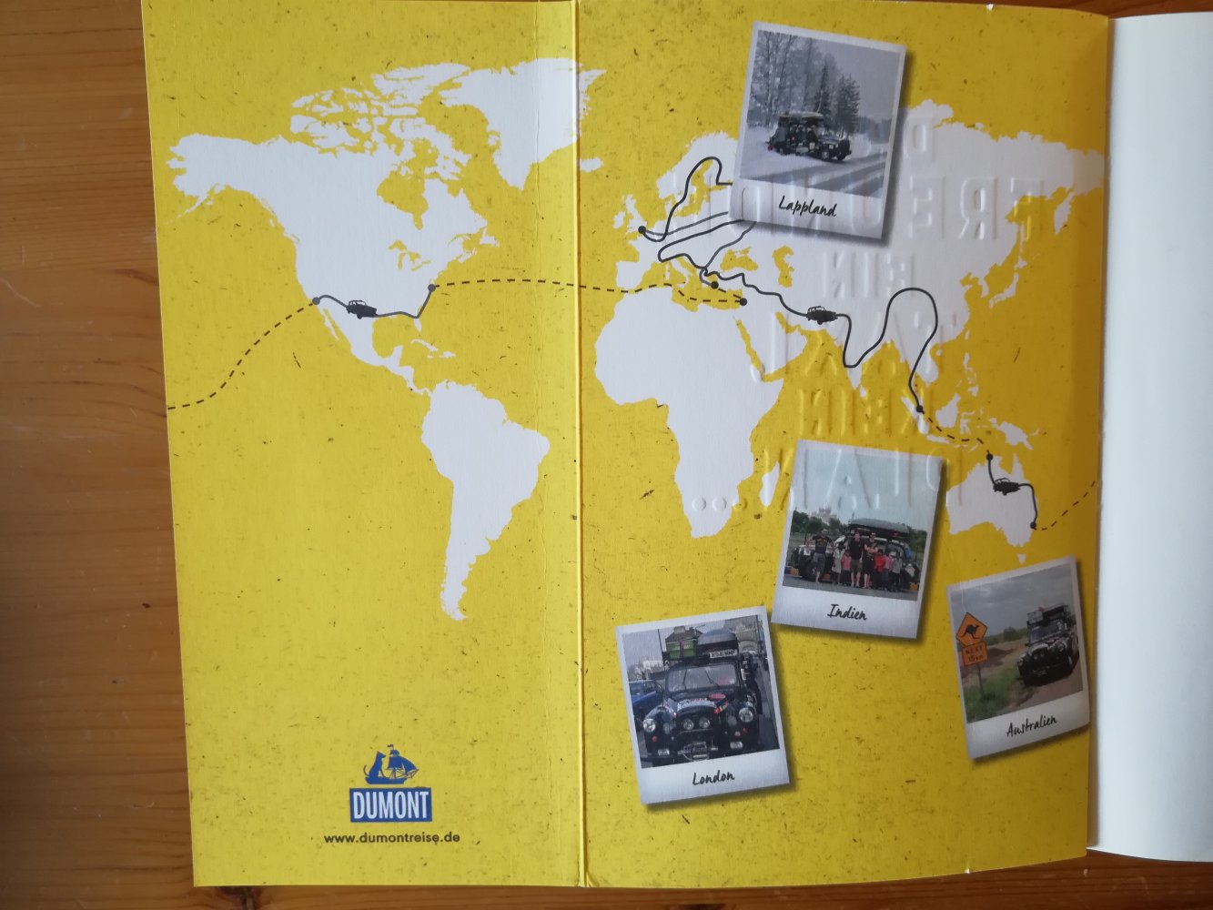 Drei Freunde, ein Taxi, kein Plan ... aber einmal um die Welt