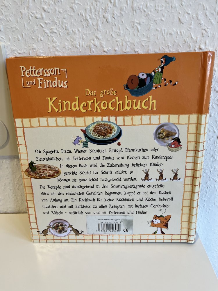Pettersson und Findus - Das große Kinderkochbuch