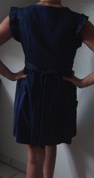 Niedliches verspieltes Sommer Kleid im Jeans Look Gr. L bzw. M