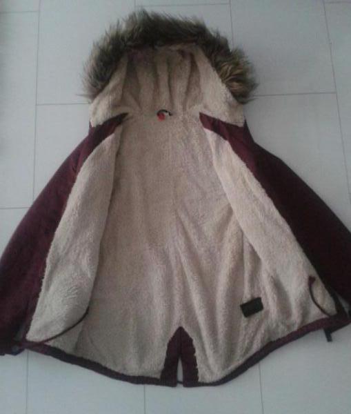 weinrote H&M Herbstjacke 