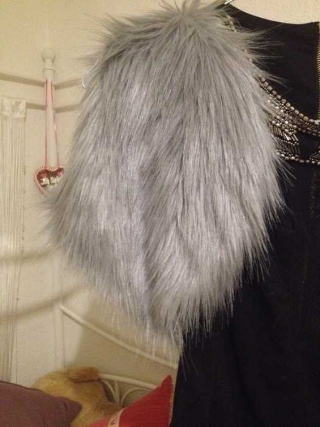 Toller FAKE Fellbolero Bolero Pelz Weste Gothic Party Hipster Blogger Abendoutfit