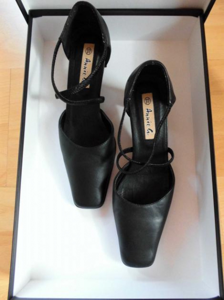 Pumps - wie neu Gr. 37