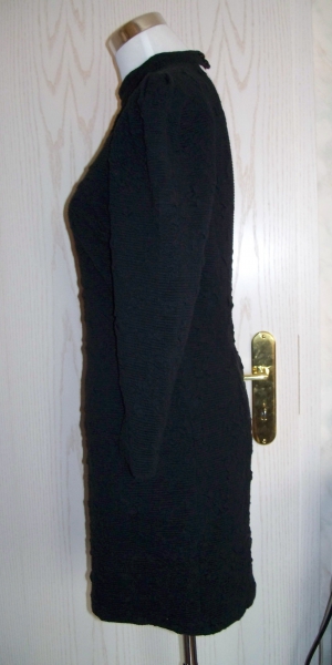 VINTAGE// Schwarzes 80er-Kleid mit Ballonärmeln und großem Rückenausschnitt (Kostüm/ Schneidern)