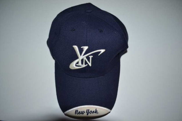 New York Cap in dunkelblau/weiß