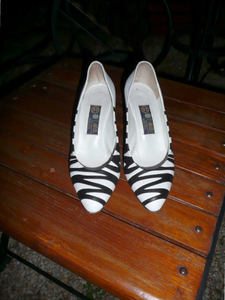 80er Vintage Pumps black & white Look Gr. 37
