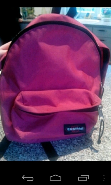 Süßer kleiner Eastpak