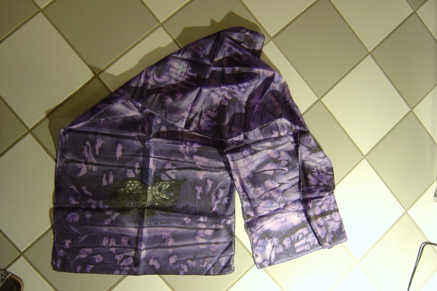 Langer Seidenschal Seidenmalerei mit Katze, lila DIY