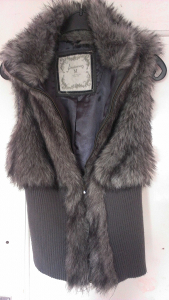 Kuschelige Fellweste Stradivarius