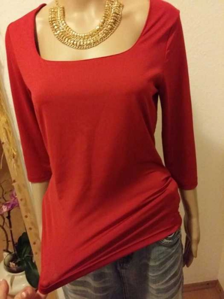 Super schlichte T-shirt in Weinrot  von TIME Collection Neu