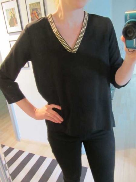 H&M Tunika schwarz gold Nieten XS 34 Bluse Vokuhila