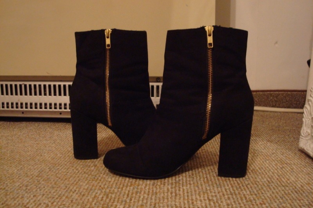Stiefel, Stiefeletten, Boots, Blockabsatz, schwarz, gold, Wildleder-Imitat #H&M